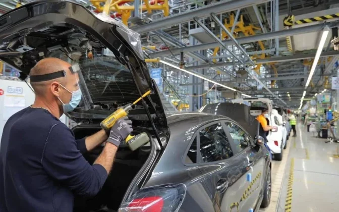 Oprirea temporară a producției uzinelor&hellip;