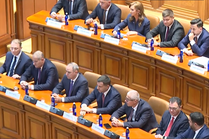 Guvernul condus de Luca Niculescu&hellip;